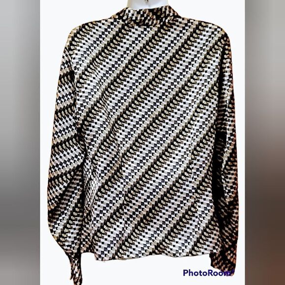 Focus 2000 Button Down Satin Blouse Geometric Pattern Sz 6 Medium - Picture 2 of 10